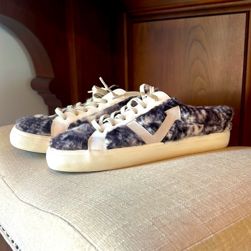 Vintage Havana Slip Ons